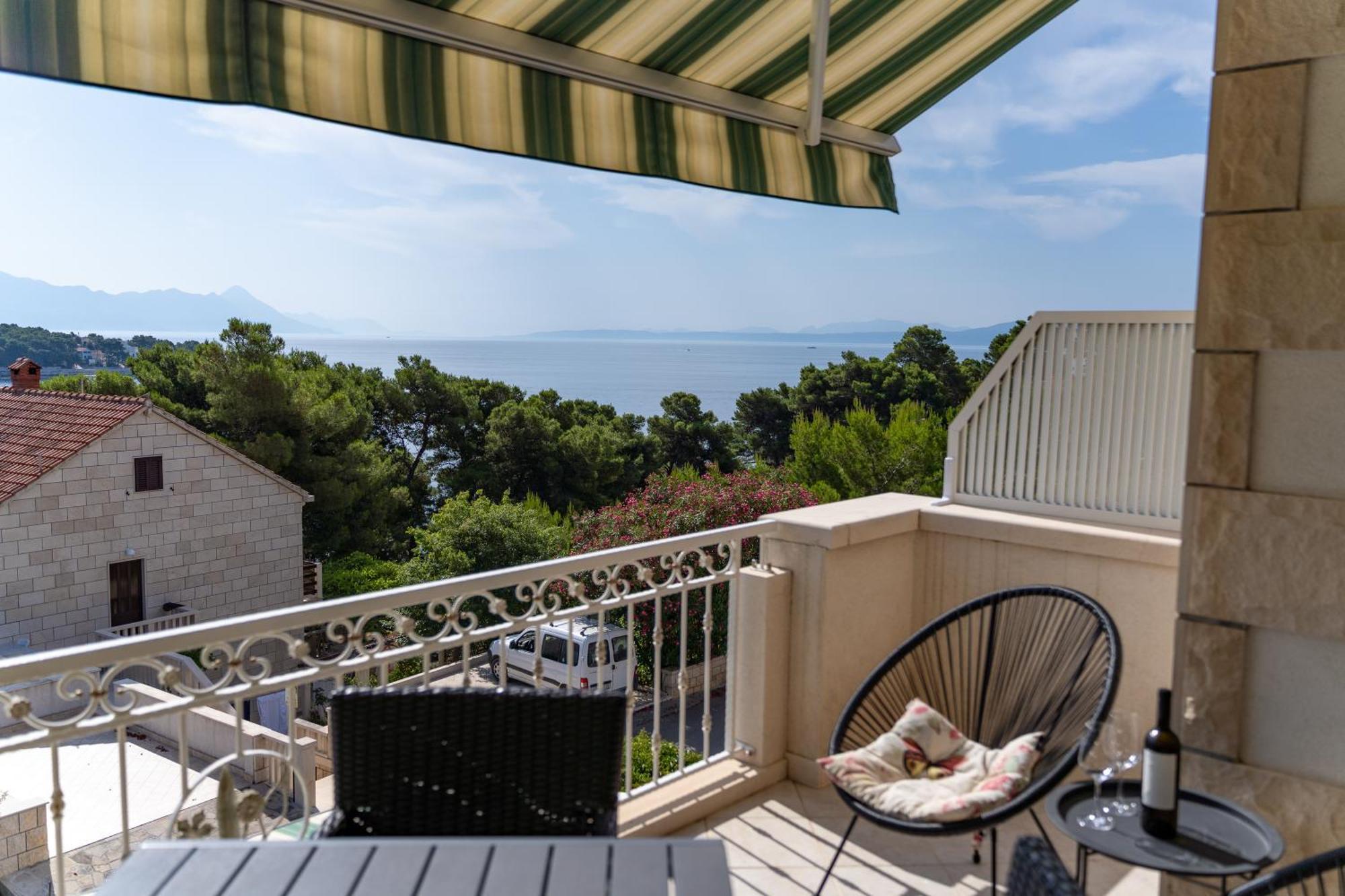 Apartments Siesta Сумартин Екстериор снимка