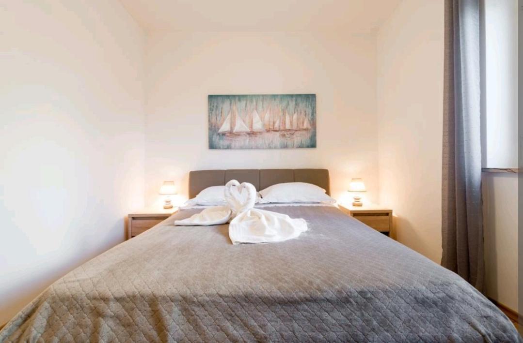 Apartments Siesta Сумартин Екстериор снимка