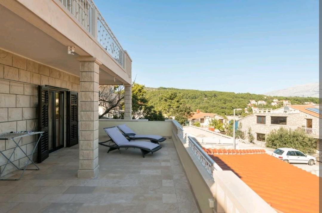 Apartments Siesta Сумартин Екстериор снимка