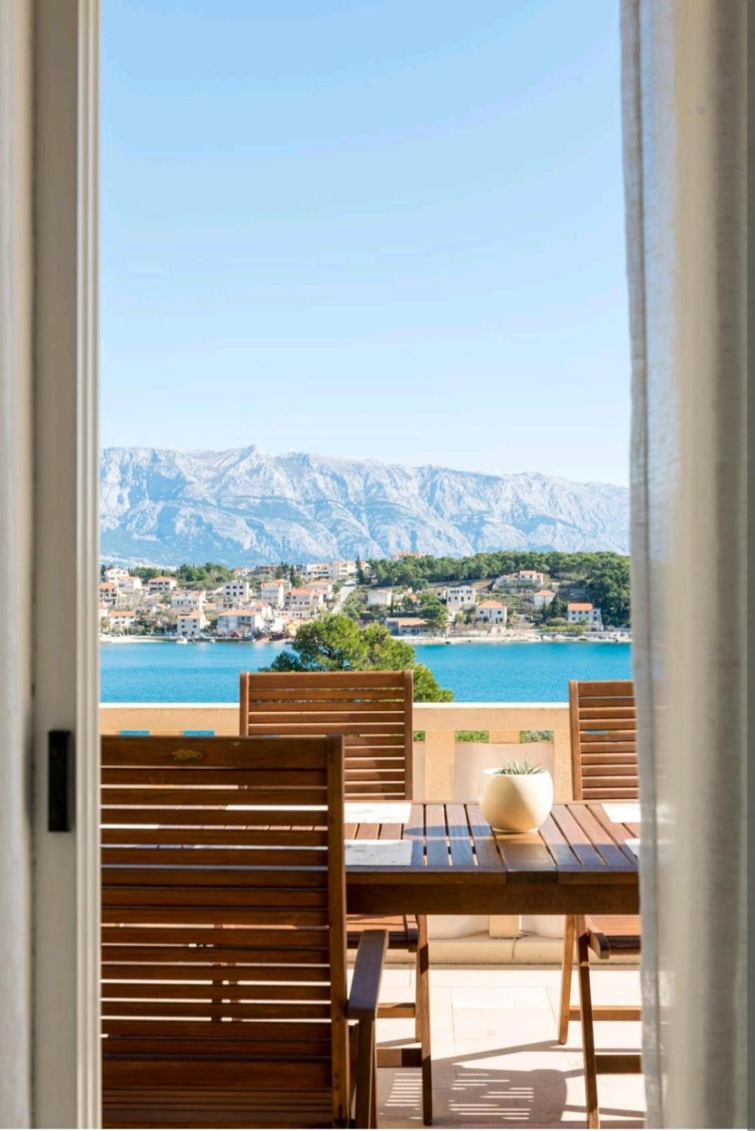 Apartments Siesta Сумартин Екстериор снимка